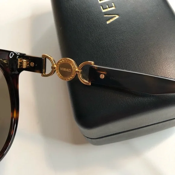 Versace VE4442 Women’s Tortoise Sunglasses with Medusa Logos at Temples ~ BNIB! - Picture 7 of 10